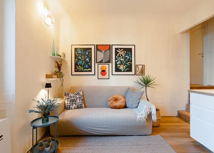 Your Authentic Experience Apartment *